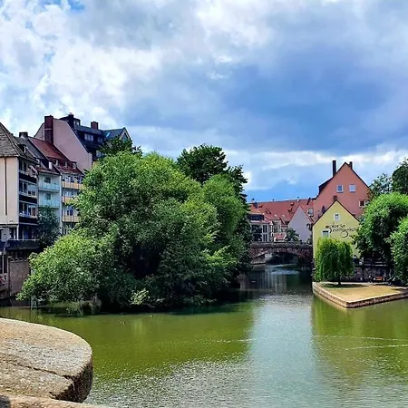 Perfect - 50m To Metro - Appartement Neurenberg
